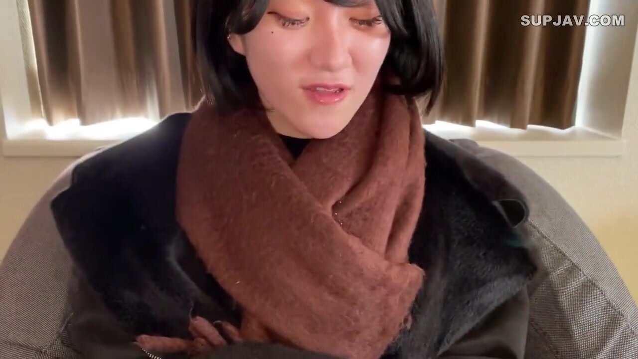 [Face Revealed] [Gonzo] [Creampie] A Young Gal Wife Runs Her Own Nail Salon With Funding From Her Investor Husband. The Rumor That Female CEOs Have A Strong Libido Seems To Be True.