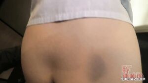 [Uncensored, Completely Amateur, Creampie, Squirting] Hothouse-raised Young Lady (19) A Lonely Girl Who Expresses Her Love Through Sex. I Made Her ** Come Hard/permitted Creampie♡