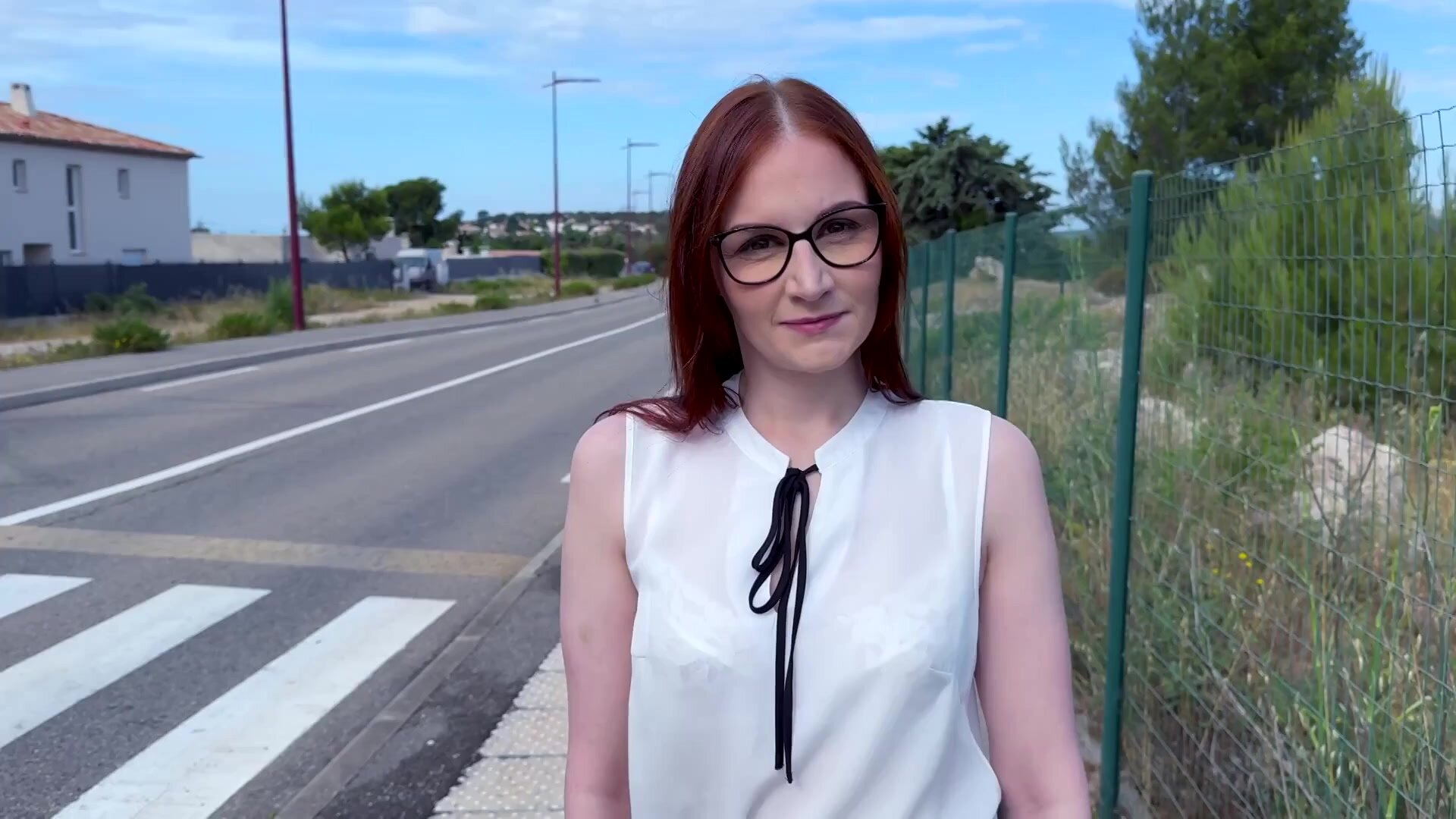 JacquieEtMichelTV – Lavyana, 29 Years Old, Salesperson In Lille
