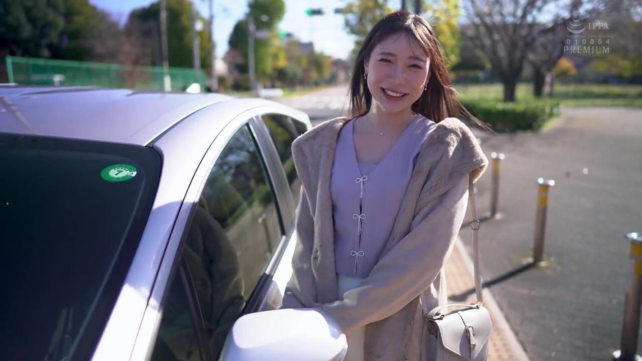 PRED-770 New graduate, former local station announcer, AV debut, Yuka Miyoshi