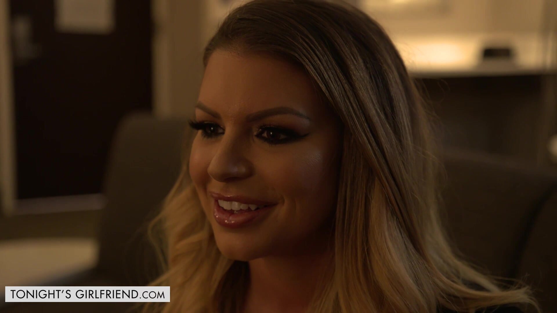 Brooklyn Chase, Stirling Cooper - Tonight's Girlfriend