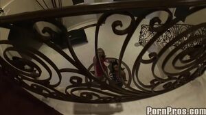 Carolyn Reese - Cumshot Surprise - A Little Pre-Dinner Cum Bath!