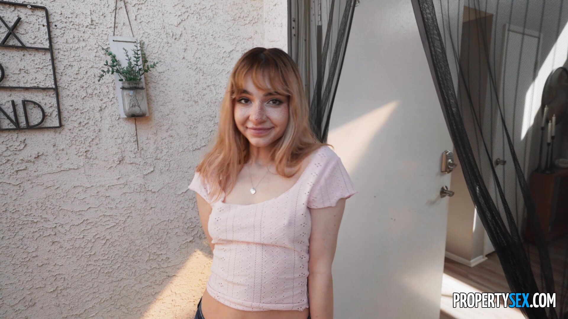 HouseHumpers - Demi Hawks And Serena Hill - Lets Share Him