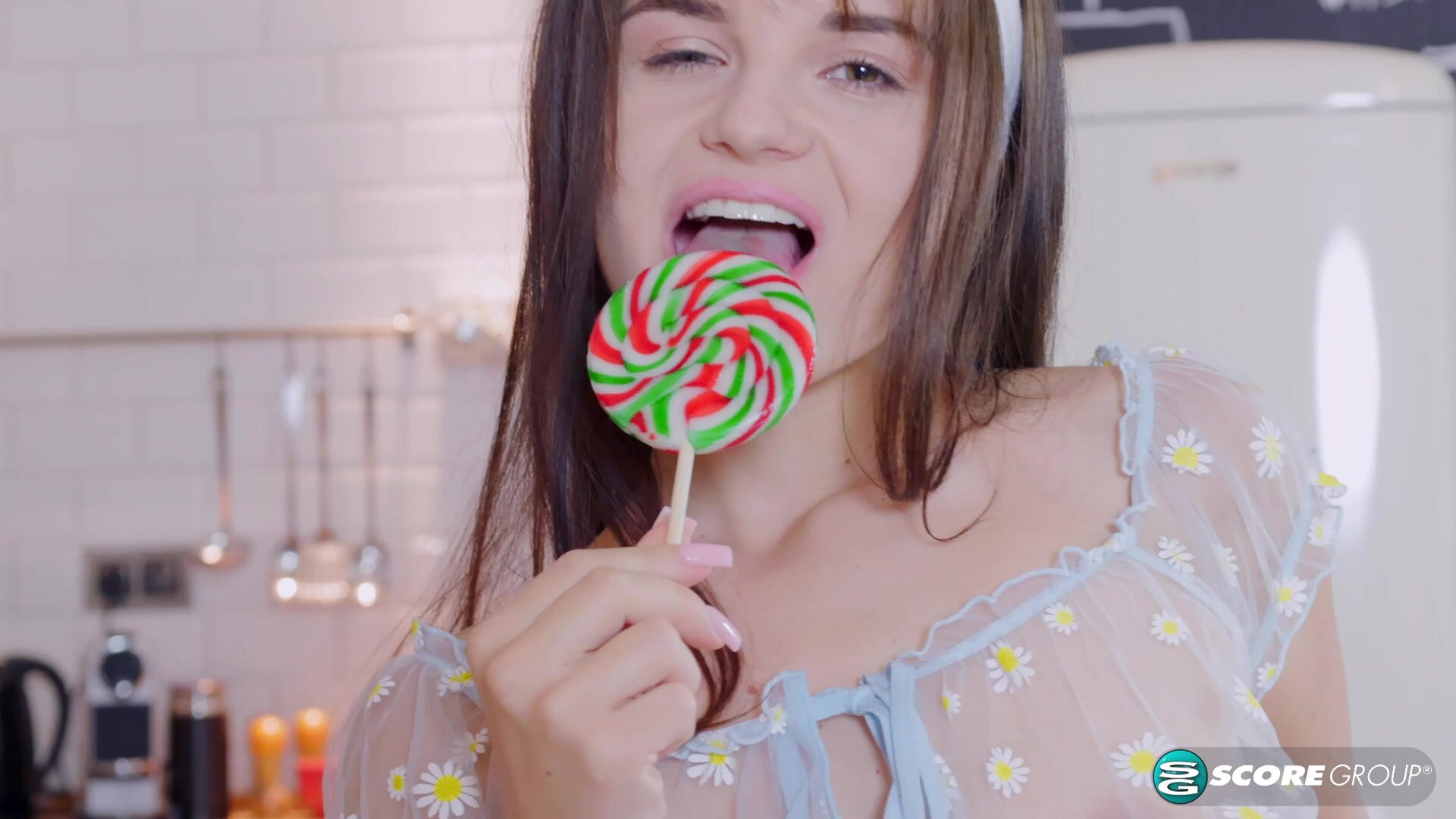 PornMegaLoad - Olivia Zlota - Solo