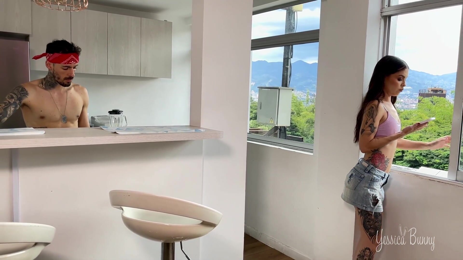 Yessica Bunny - I give my stepbrother my asshole without the family knowing about it
