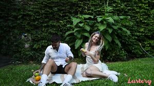 Lustery - E1725 Alex And Sammm A Very Pleasurable Picnic