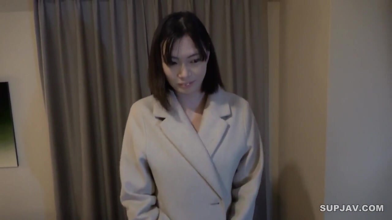 [Face Revealed] Continuous Runaway Creampies For A Plain, Tall, Baby-faced Girl With Huge Breasts! ! Seeding Raw Mating