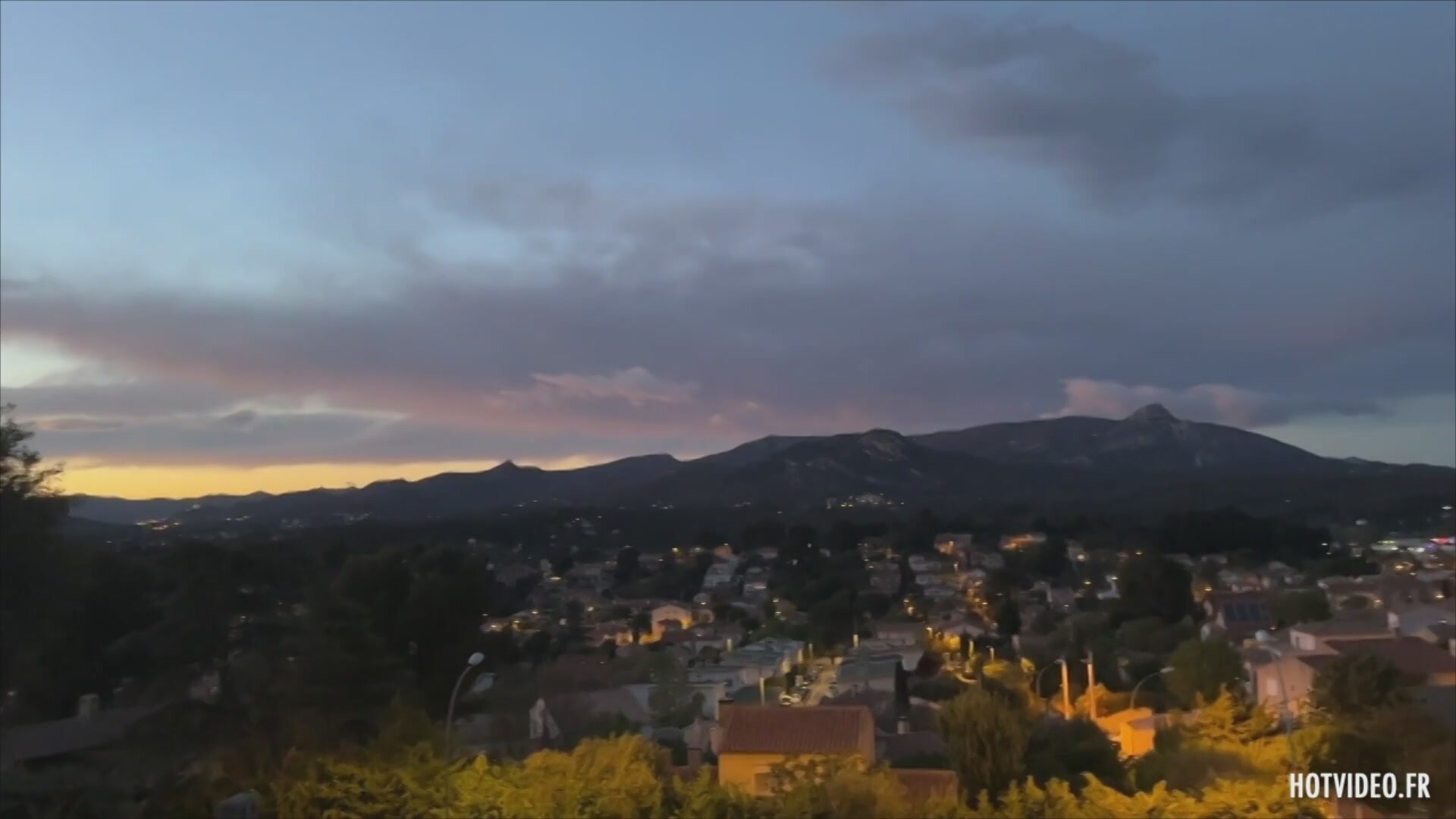 Bien Au Chaud Au Fond De Toi (2024)