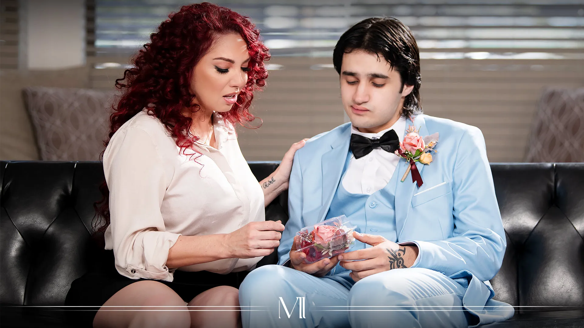 Kiki D'Aire - Prom Bombshell
