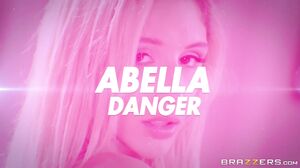 Abella Danger - Twerking Practice