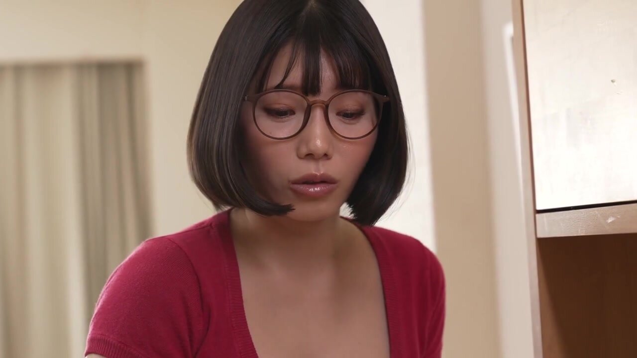 MOND-293 The beautiful neighbor's wife, Kui Sunao