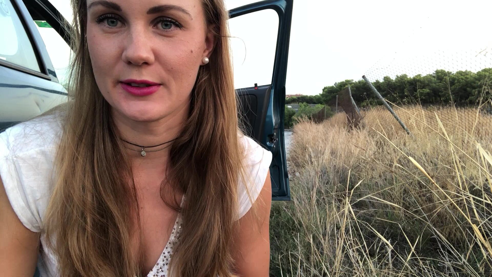 Ivi Roses - Custom Public Video Outdoors Name Saying