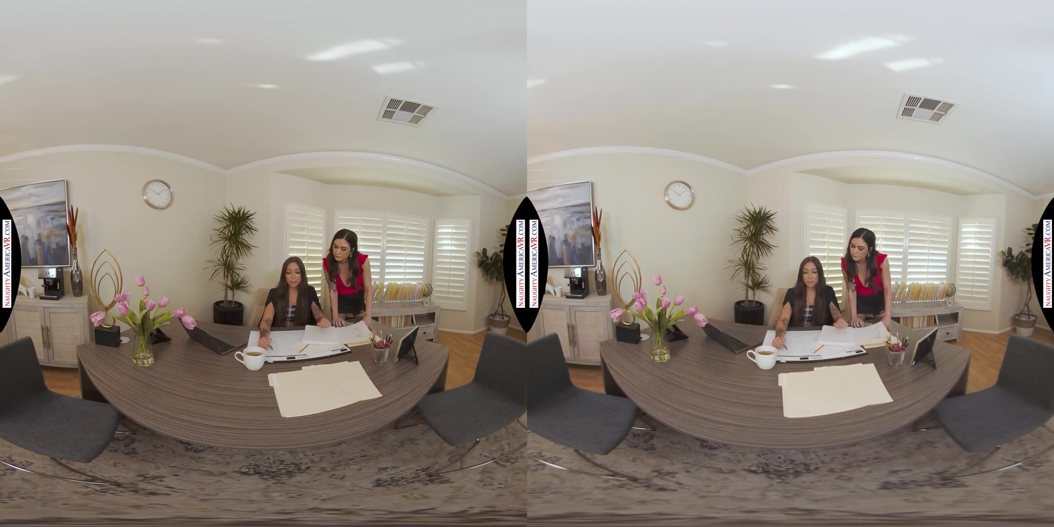 April Olsen & Jasmine Wilde & Octavia Red - Naughty America VR