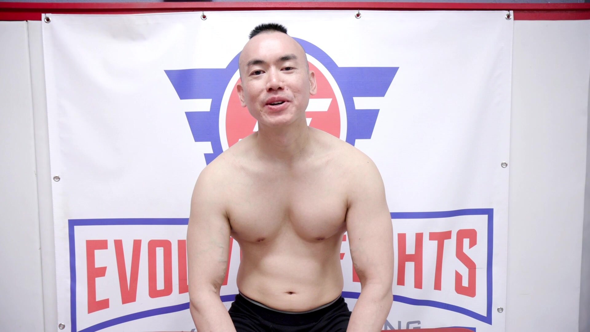 EvolvedFights - Carmen Valentina Vs James Bang