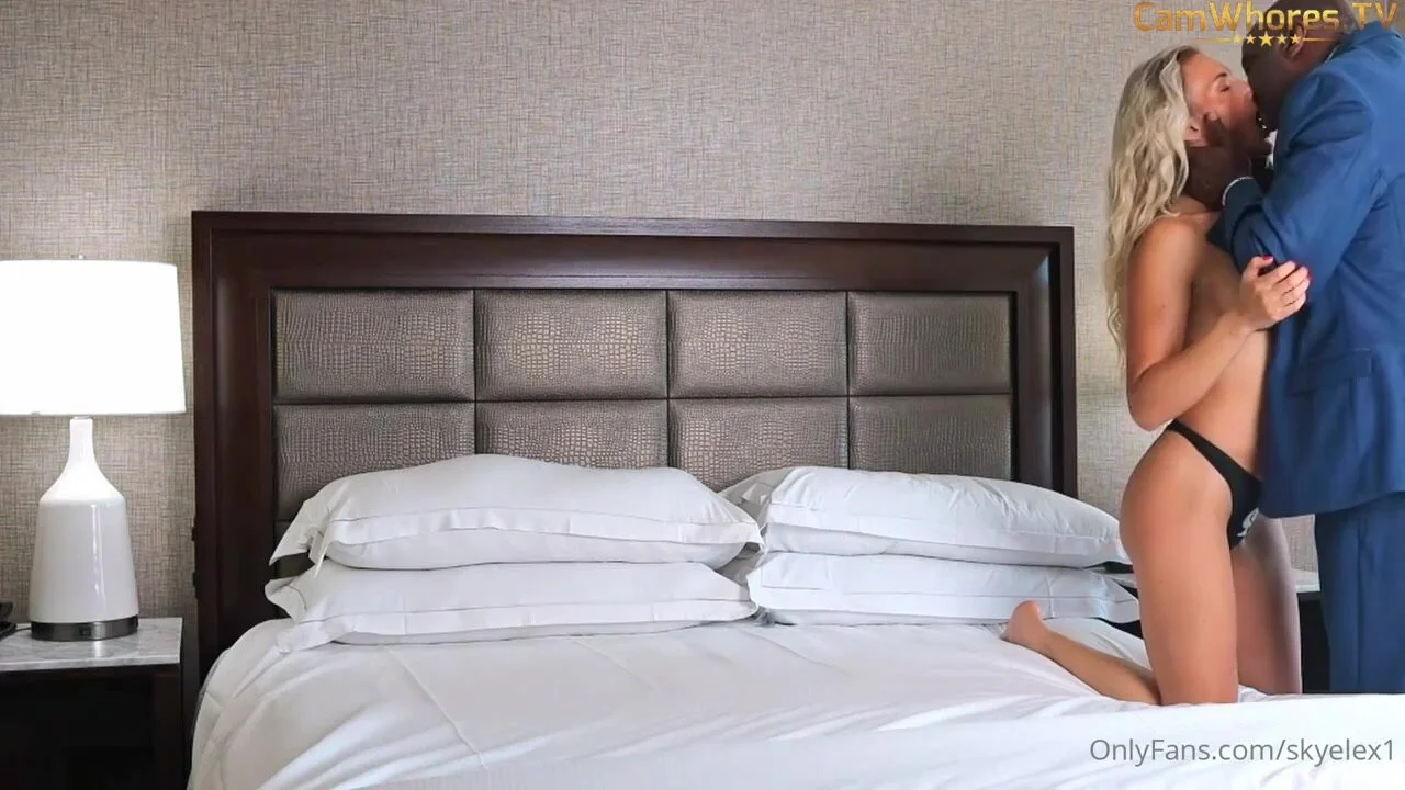 Hotwife Lexi Skye - Her 1st Threesome | Porntrex.com...