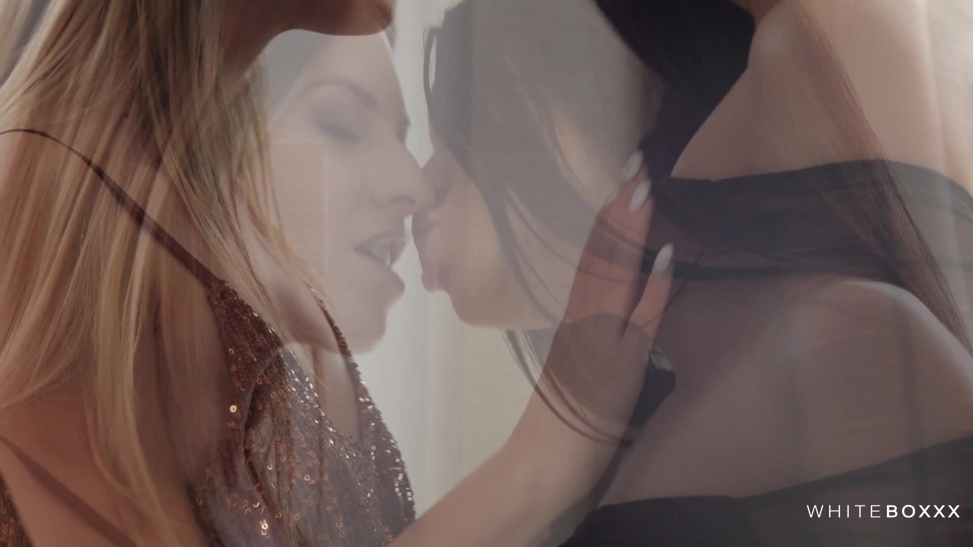 Jenny Doll, Rebecca Volpetti -  Watch Us Play