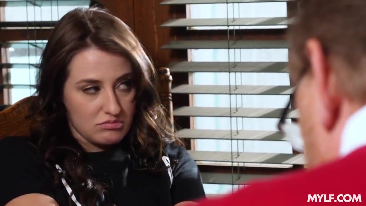 Aubree Valentine. Kelsey Kane - Step Sisters Part 1: Fuck You, Derek. And Your Wife!