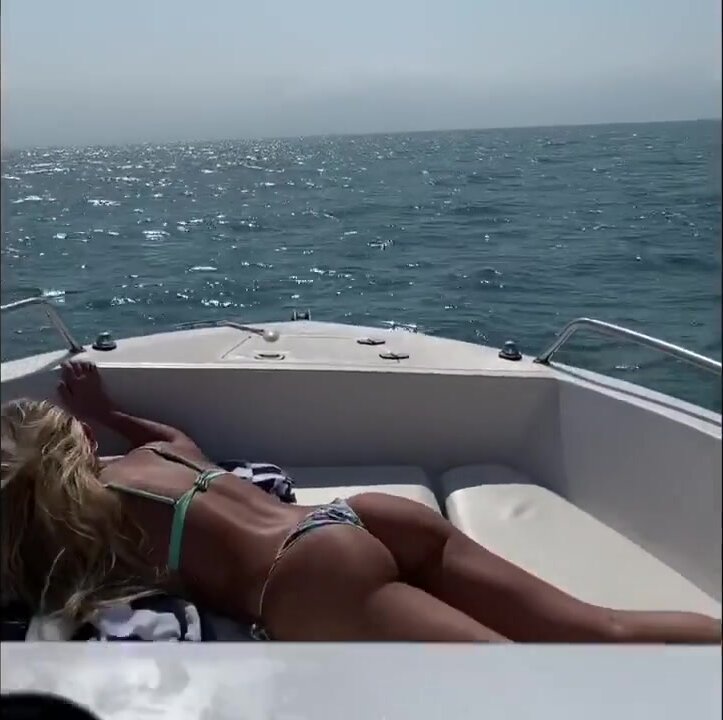 PerfectBlonde69 - Boat Summer Sex in the Middle of the Sea with Big Ass Blonde and Beautiful Tits