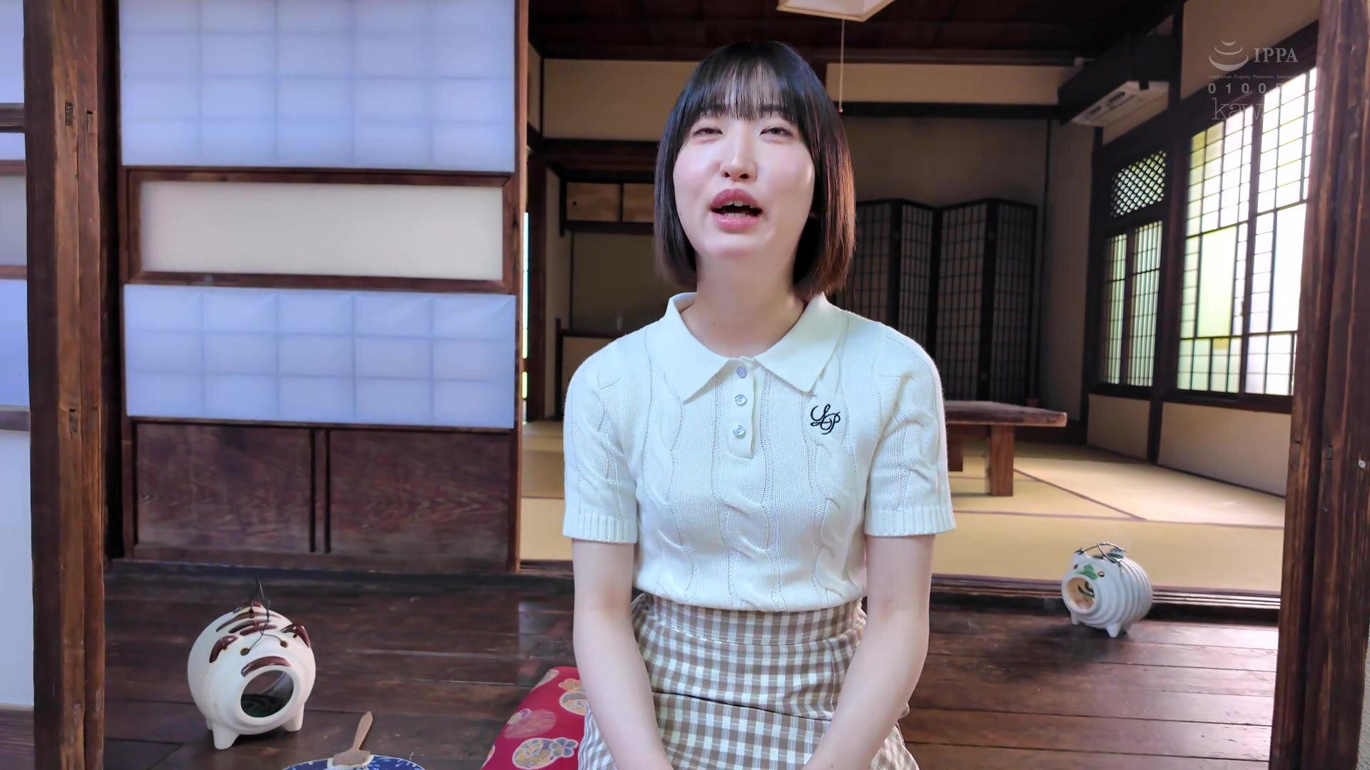 CAWD-774 "Sex doesn't need fiction." A kawaii* girl who can only find meaning in pain and suffering. An abnormal girl unlike any other in history. Despite her appearance, she's actually a perverted masochist. Yayoi Mitsuha makes her AV debut.