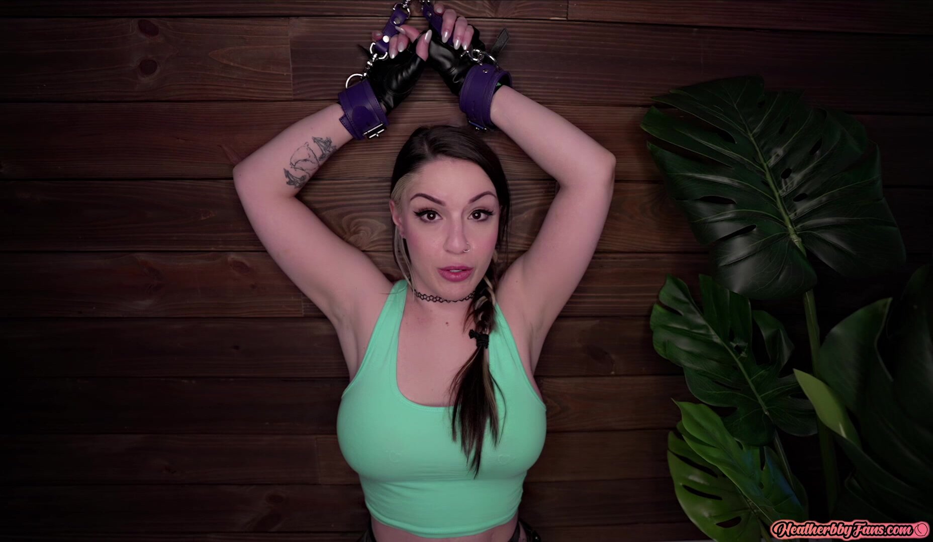 Heatherbby - Lara Croft Captured