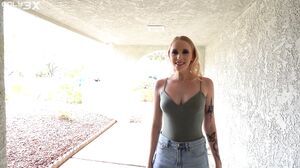 Marilyn Johnson leads to messy facial