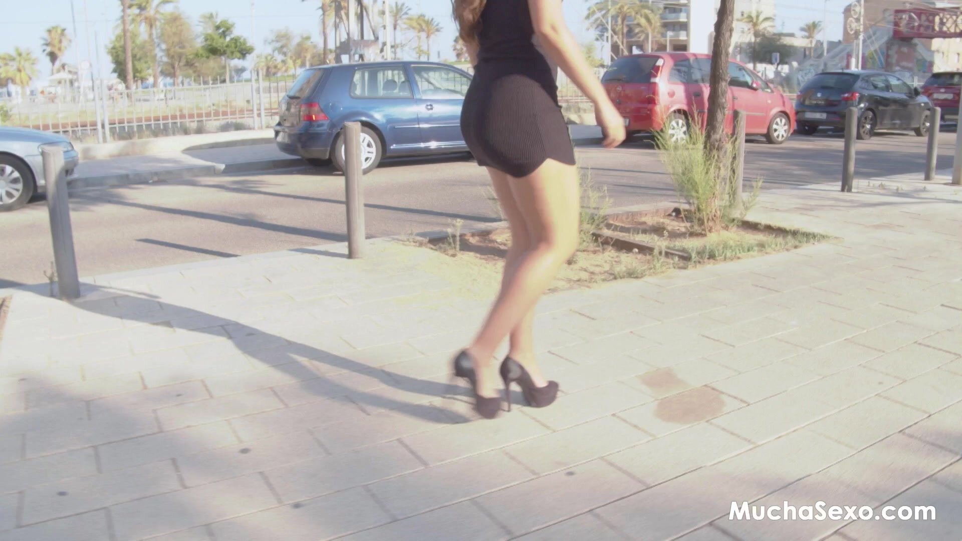 MuchaSexo - Linda Del Sol SPANISH