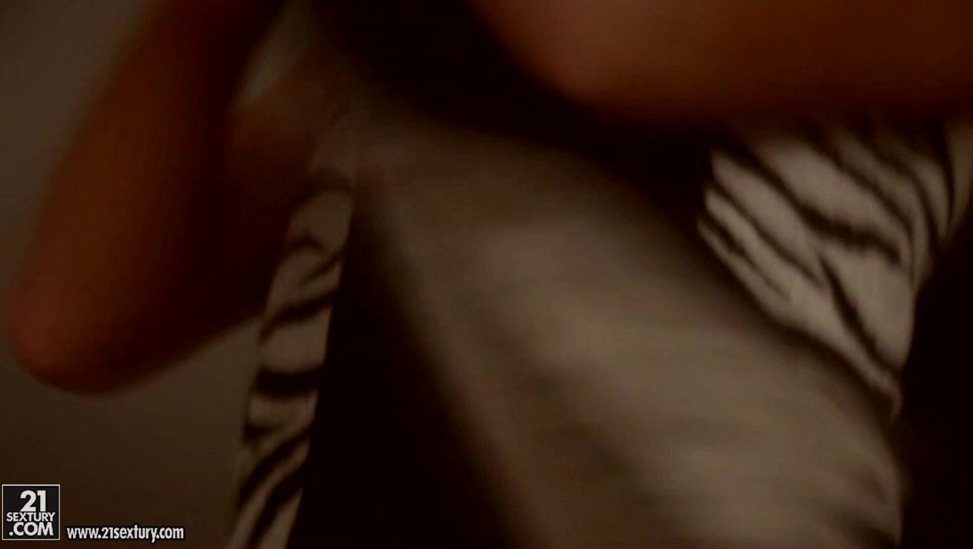 Ivana Sugar - Pleasure For The Body