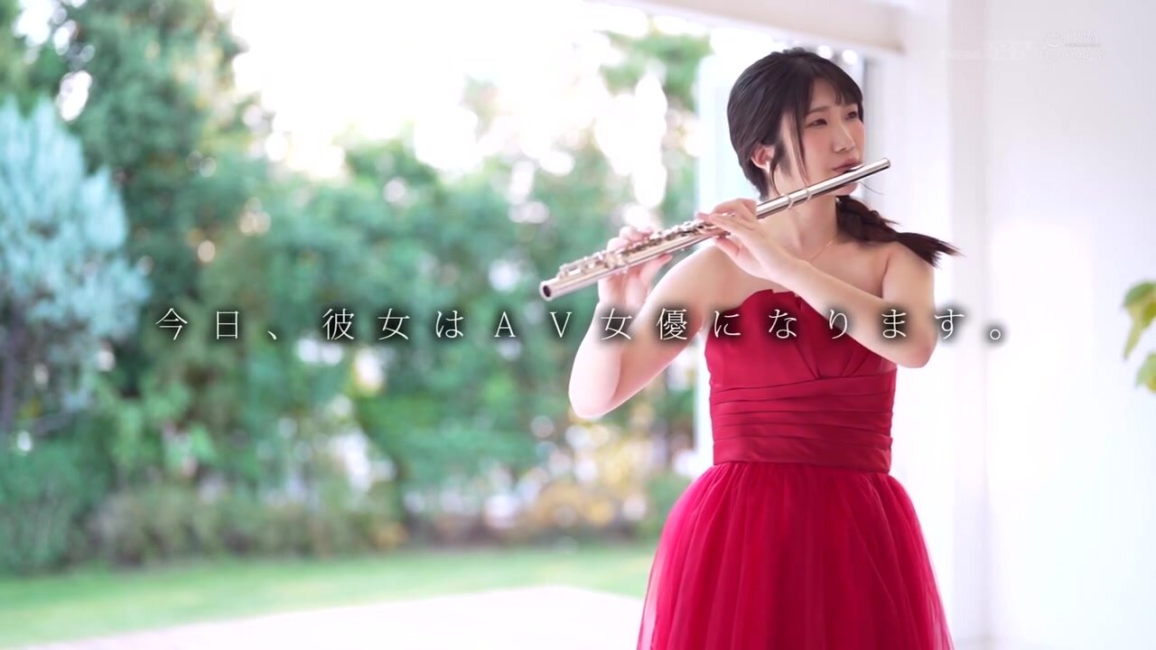 SDAM-140 Only one sexual partner. Kanon Hirai (22), a music college student from Niigata, appeared in an adult video just before graduating. Just six months after losing her virginity, she shook her beautiful F-cup breasts in front of the camera. "I'm goi