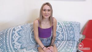 ATK Galleria - Thea Summers