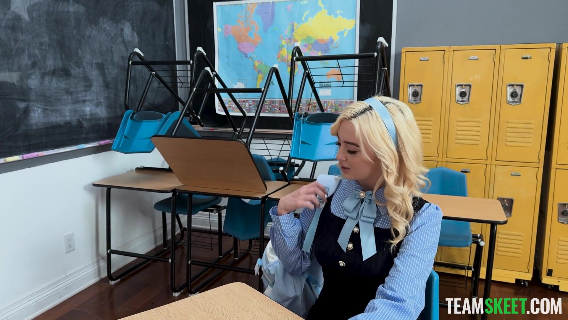 Lexi Lore - Summer School Sex in HD