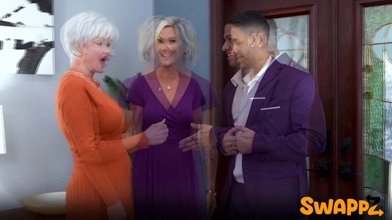 DD White & Stevie K - Nanas Sloppy Cum Swap Someones Gotta Teach 'Em