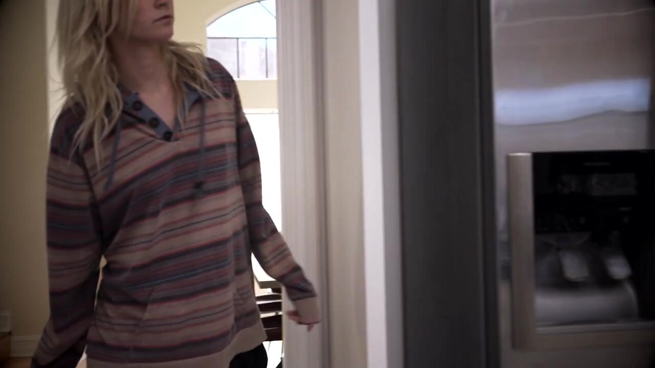 Kelly Caprice, Claire Roos - Show Yourself