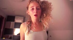 Maryjane Auryn - Krass Mein Erster 5 Fach Orgasmus