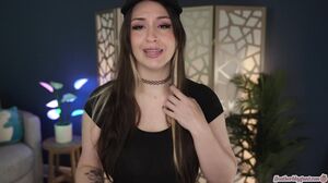 Heatherbby - Pizza Delivery Girl Gets A Big Tip