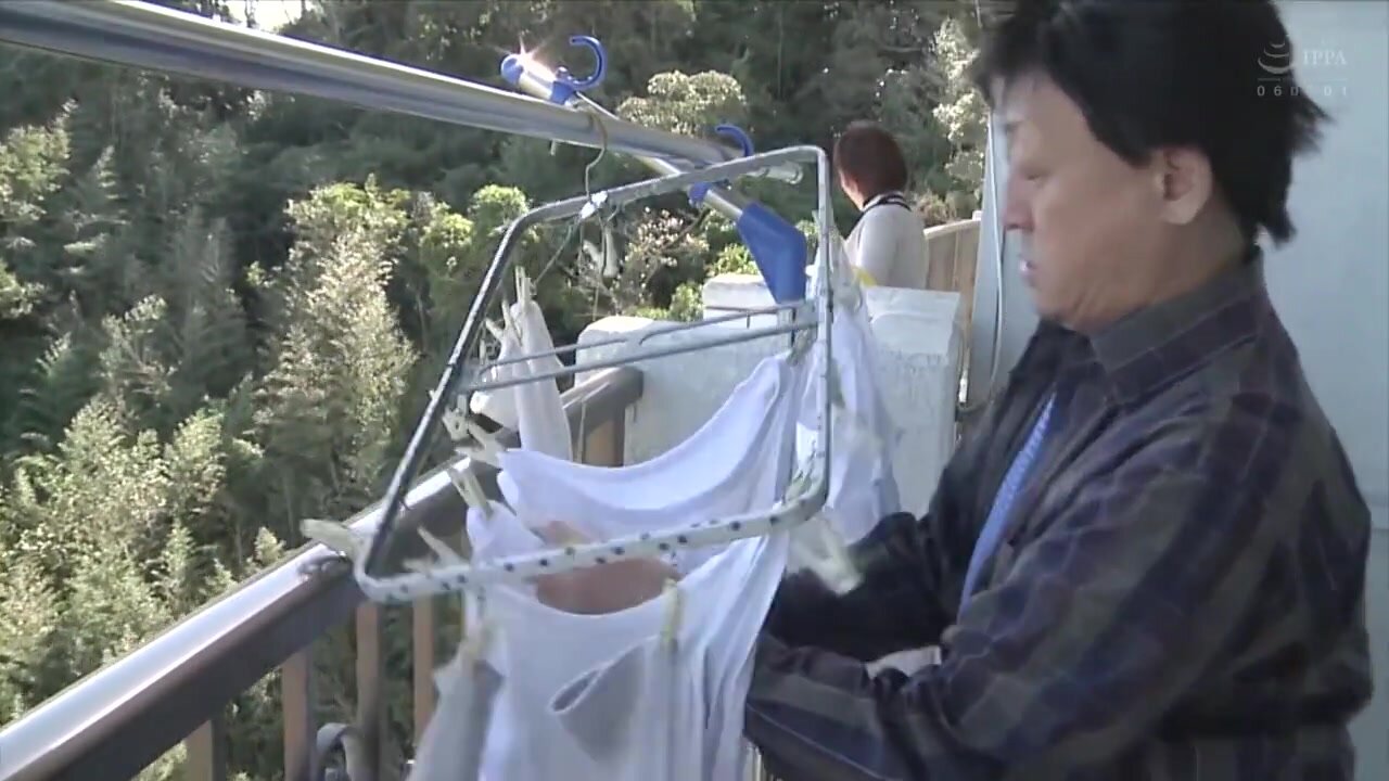 ZOOO-194 Mature Woman in Her 30s: The Life of an Apartment Complex Wife