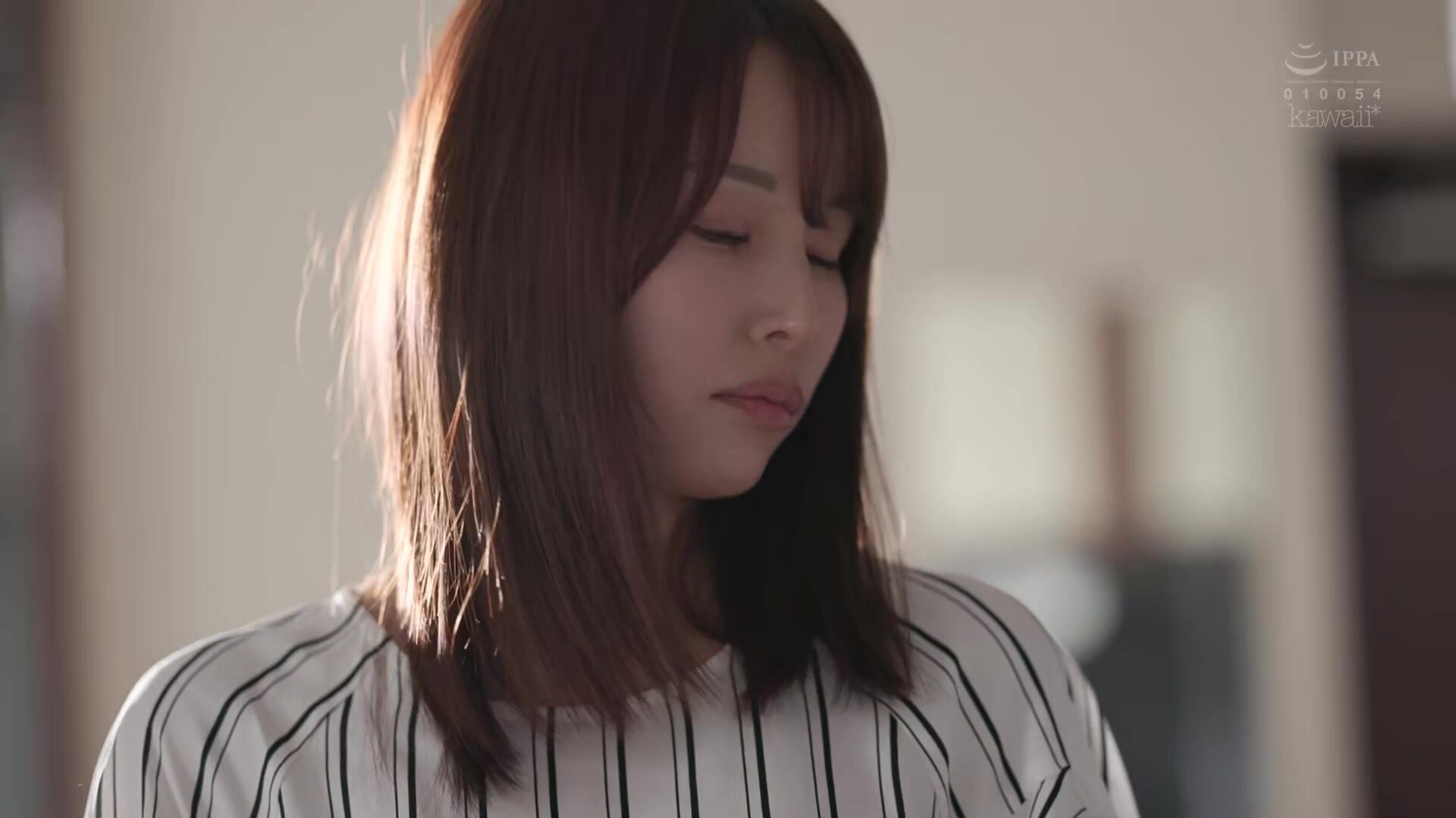 CAWD-780 Seeing my wife in uniform for the first time in 8 years... Excited by her shy appearance, I reminisce about my youth and blow away our sexless marriage with some pure love sex Mayuki Ito