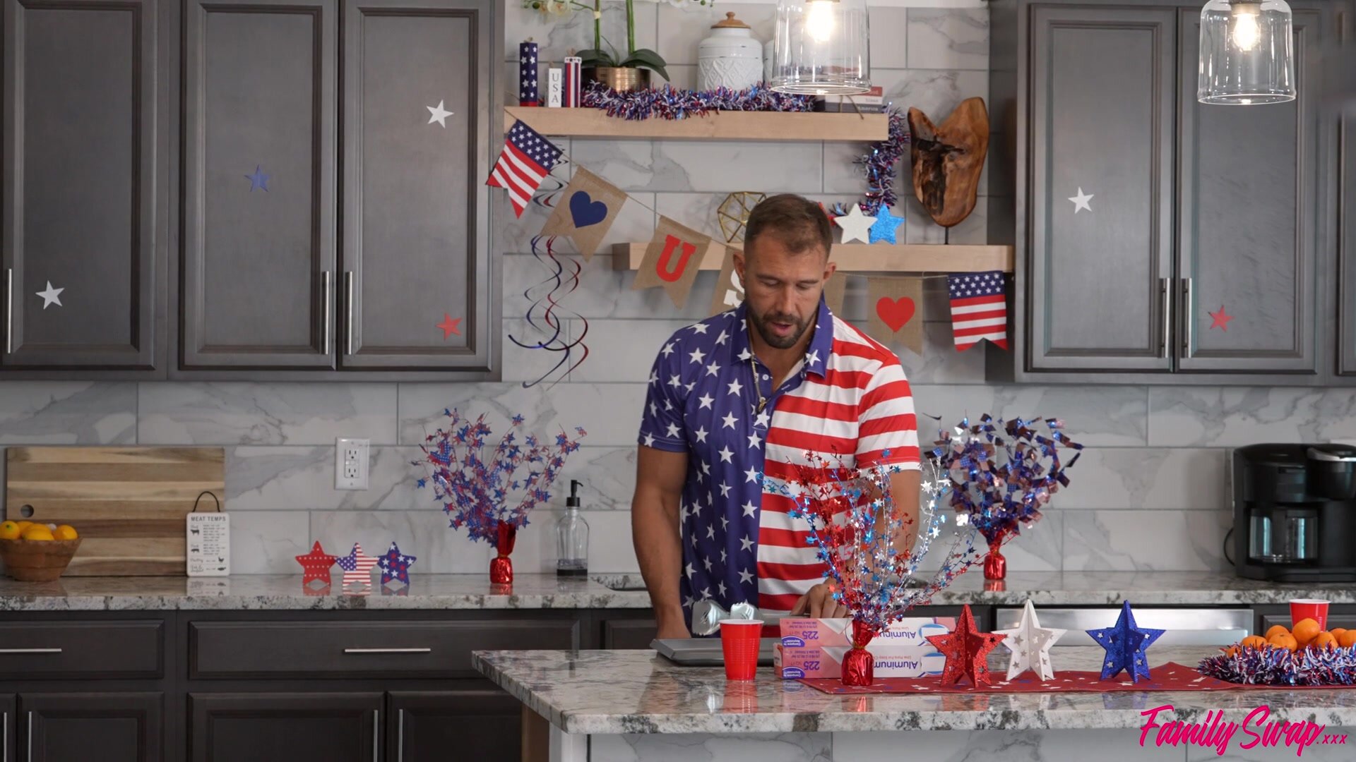 Demi Hawks, Myra Moans - Swap Daughter Fourth Of July - S10:E6
