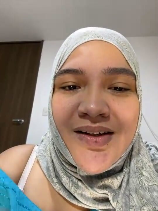 BBW Muslim Women Riding Dildo