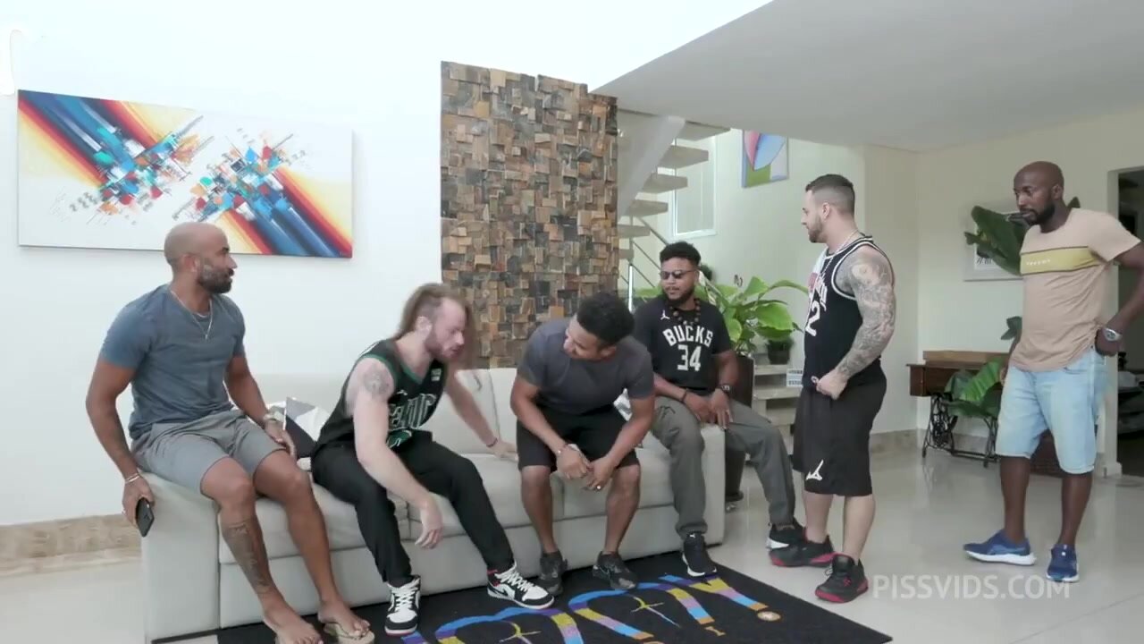 Vivian Lola Smashed Brutally by Five Guys
