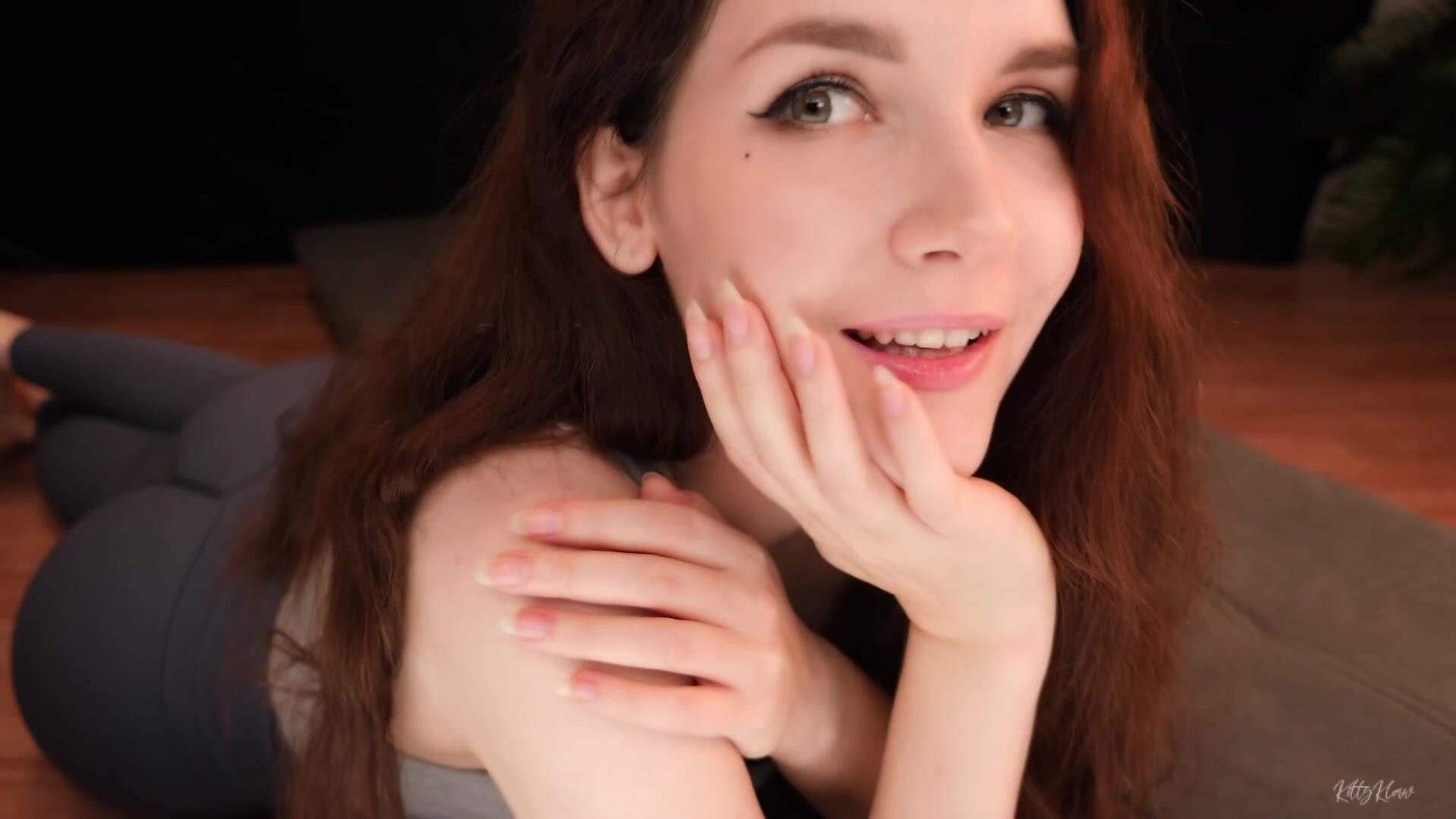 KITTY KLAW ASMR