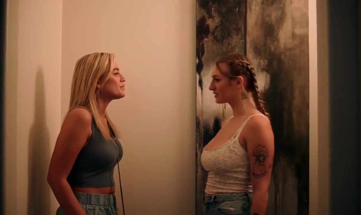 Blake Blossom, Angel Youngs - The Bad Habit in HD