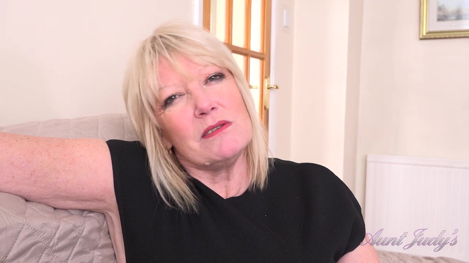 AuntJudys - Amy 6