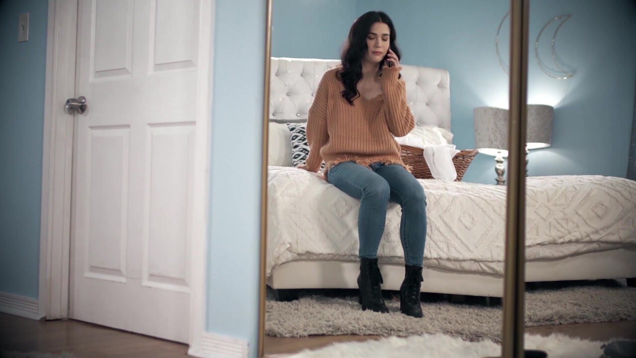 Evelyn Claire & Izzy Lush - Cant Always Get What You Want