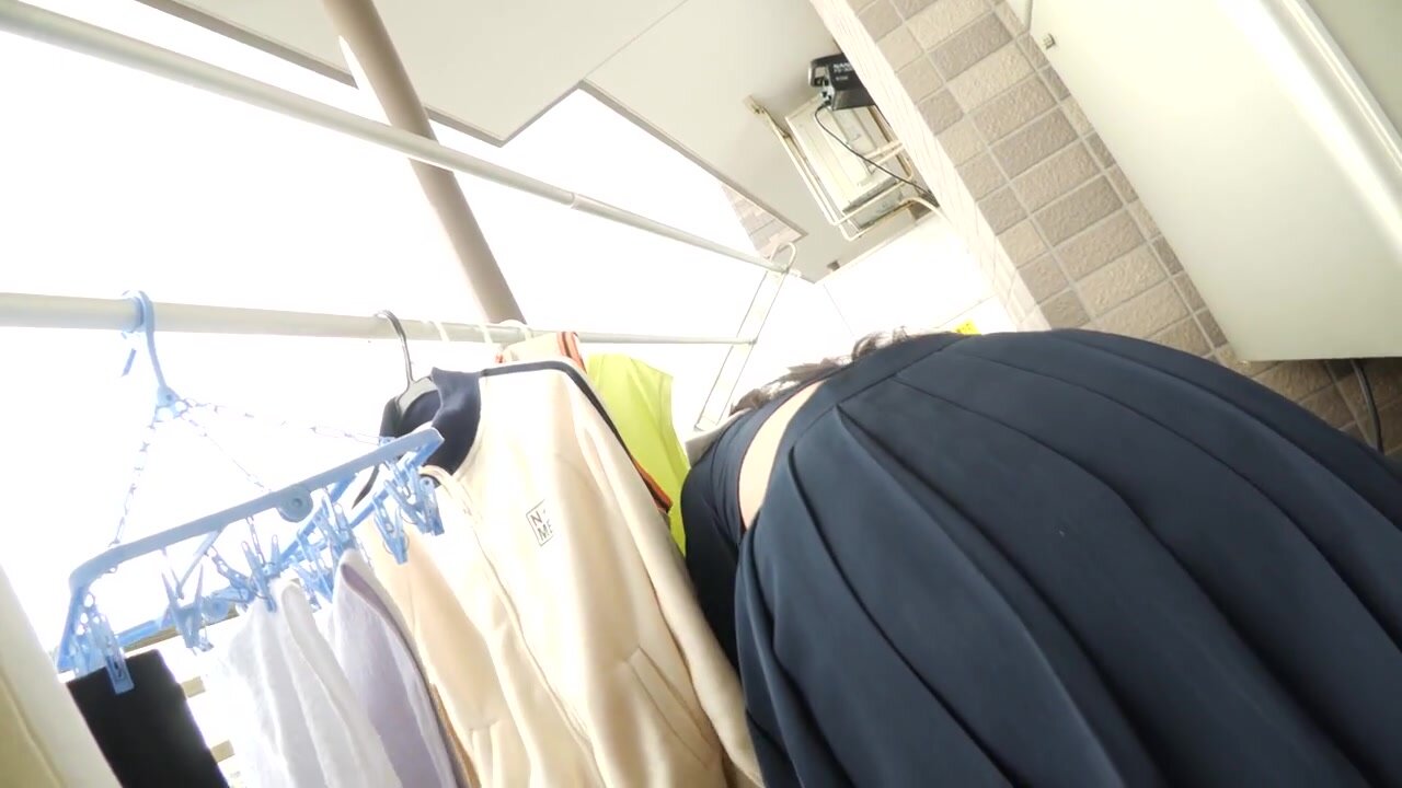 CRNX-218 [4K] My childhood friend with a beautiful ass became my sex practice partner for me, a virgin who had just gotten my first girlfriend. Goba