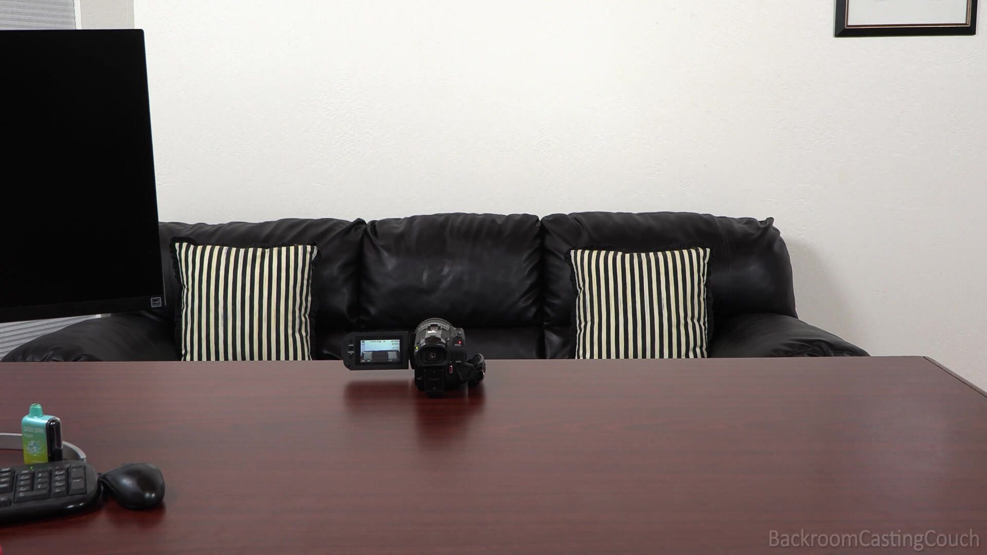 BackroomCastingCouch - Molly Raves - Housewifes Discreet Porn Audition