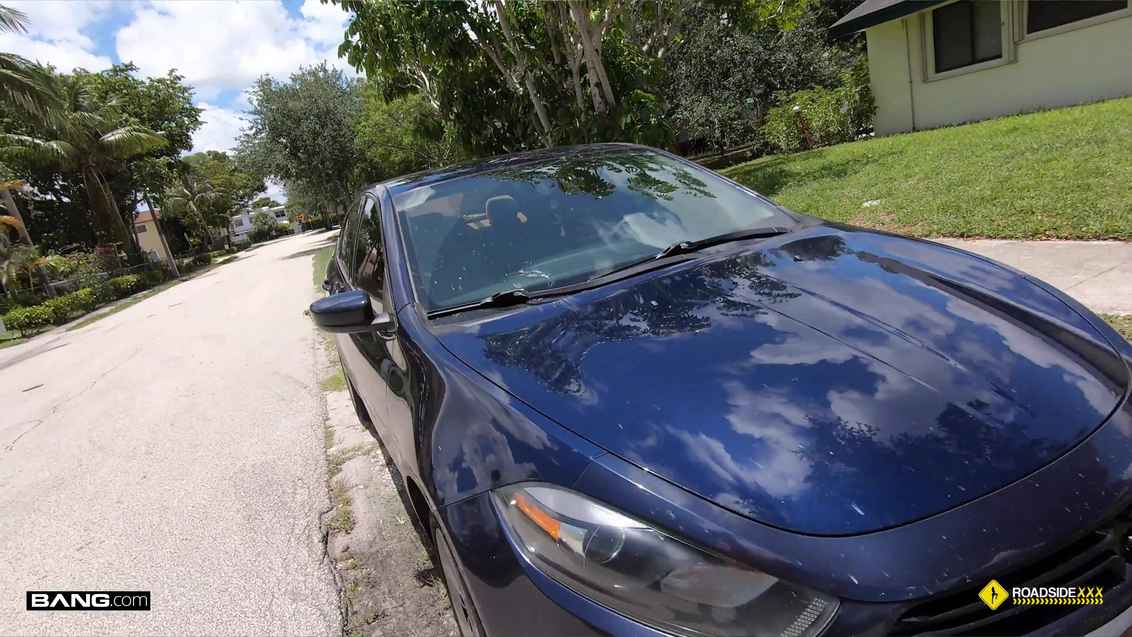 Bess Breast fucks to get her car towed for free [4K Porn]