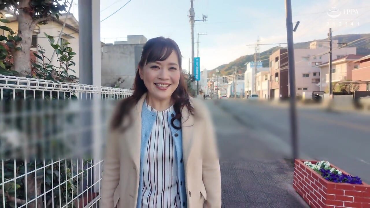 EUUD-067 Creampie bar hopping on the road ~ Sex with a drunk wife until dawn, Shiori Akagawa