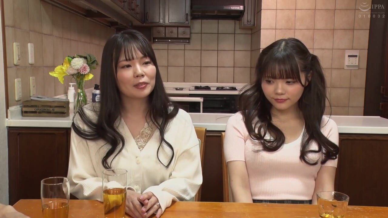 HUBLK-024 The daughter attacks her hated stepmother and trains her every day! The timid stepmother is at the mercy of her daughter! She flowers her stepmother in front of her father! She even attacks her beloved son in front of her hated stepmother and co