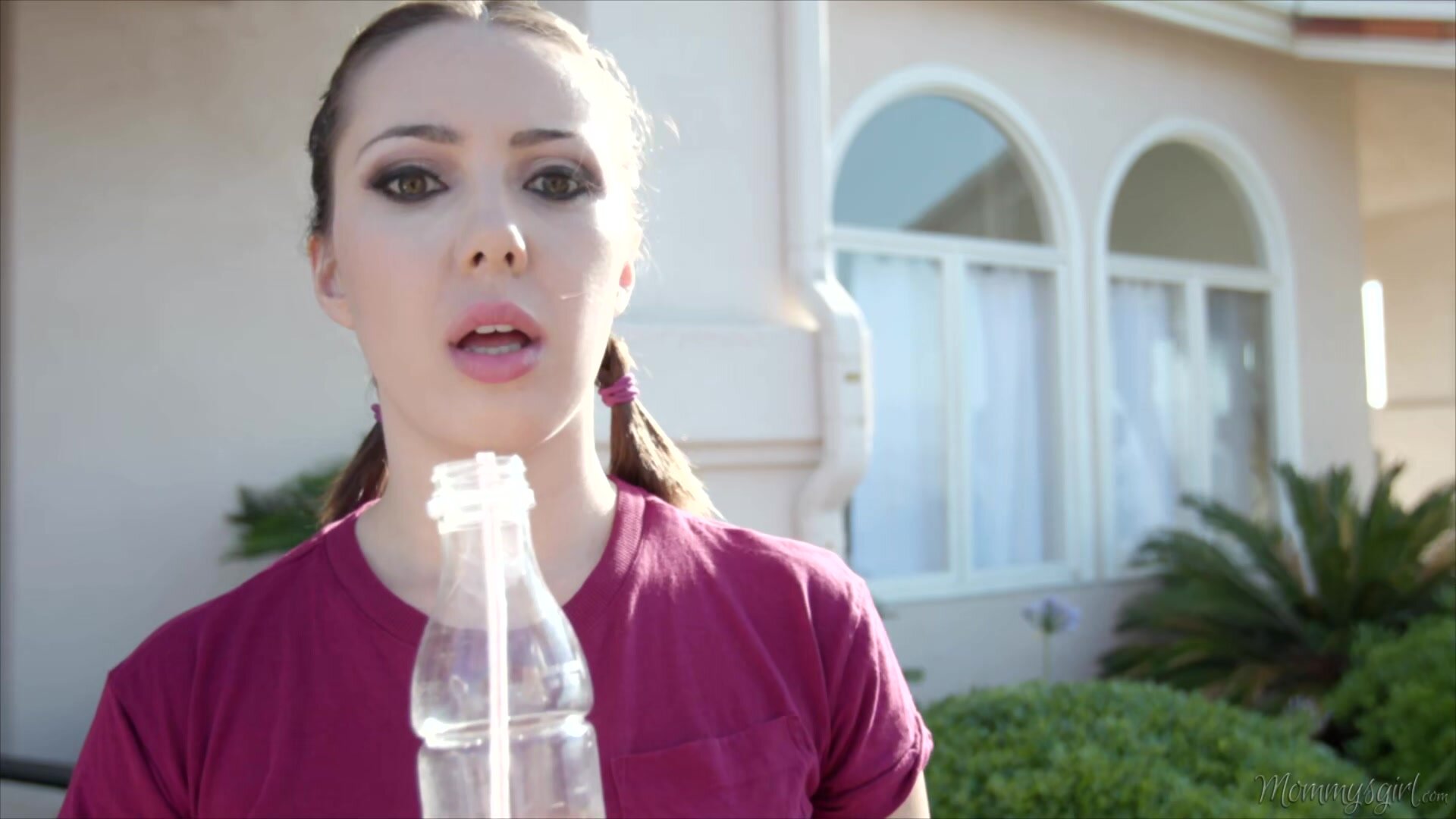 Jenna Sativa, Dava Foxx - I'm In Control