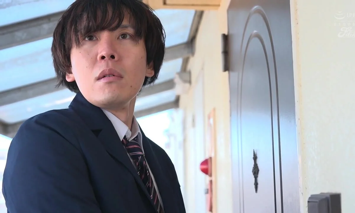 NIMA-058 A popular work with a total of 130,000 copi...